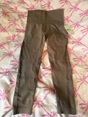 High-Waist Women’s Leggings in Rusty Rose